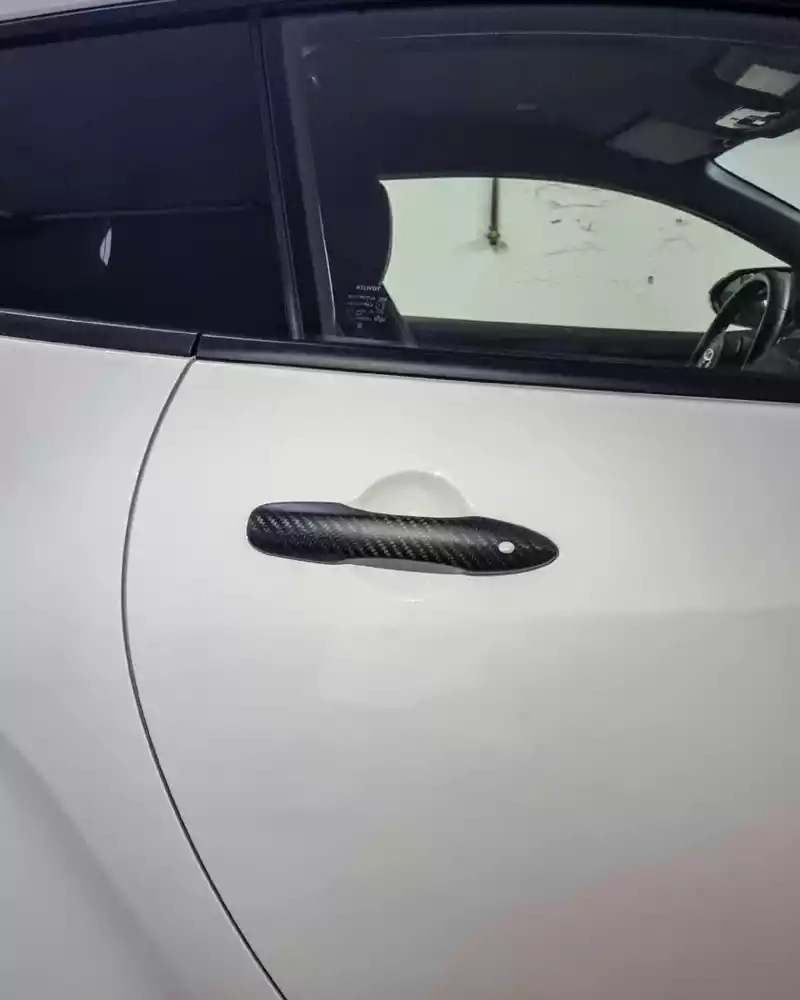 TIRADORES PUERTA Yaris GR - Imagen 2